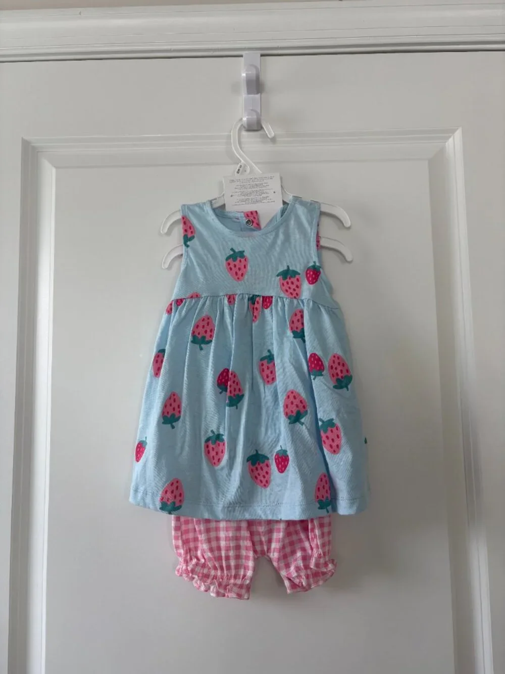 Carter's Baby Girl 2-Pack / 3-Piece Outfit Set Size 6 Months - Picture 2 of 13